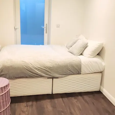 Warm Center 民宿 *