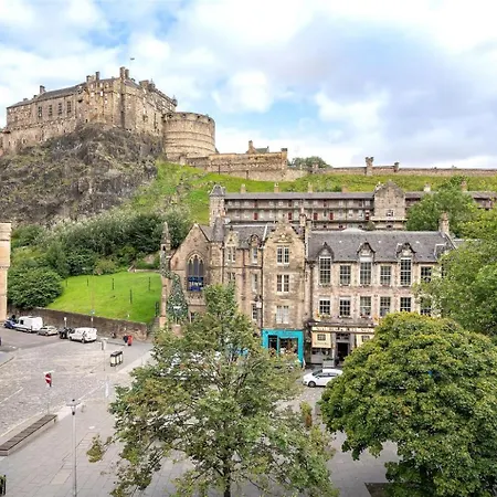 Bright Old Town Centre 公寓