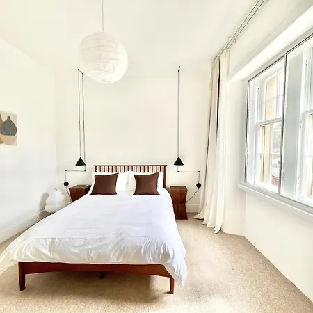 Bright Old Town Centre * 爱丁堡