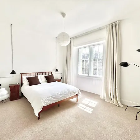 Apartment Bright Old Town Centre *