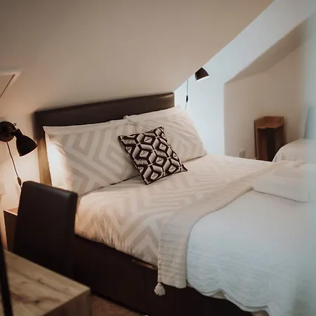 16 Pilrig 3* Edimburgo