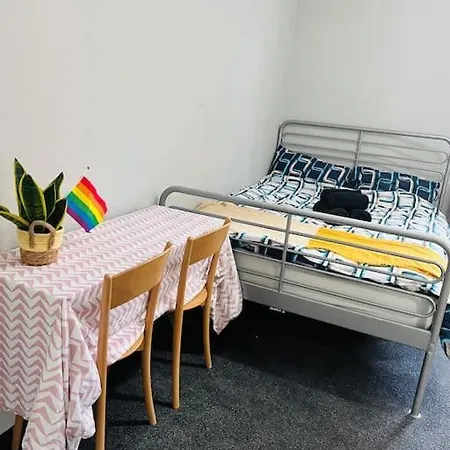 Cozy In Central Edinburgh