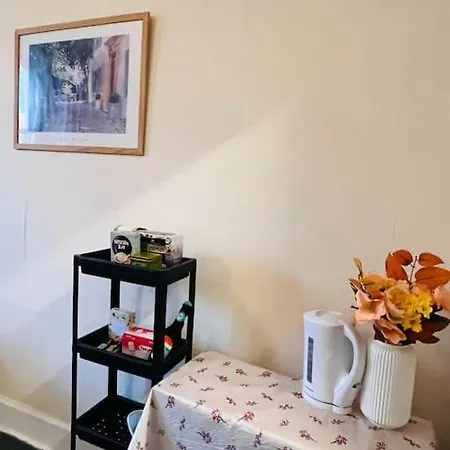 Apartment Cozy In Central Edinburgh