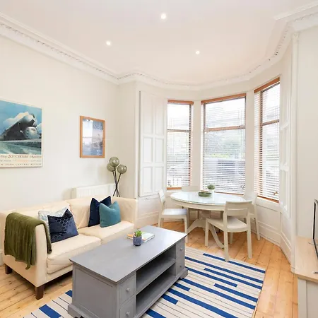 Apartment Elegant Stockbridge 2-bedroom - Ground Floor Edinburgh