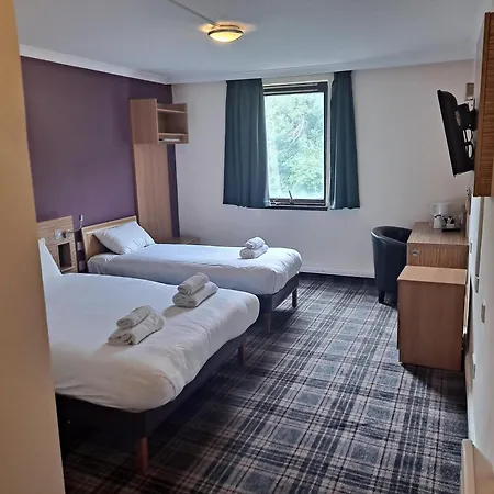 Britannia 3*