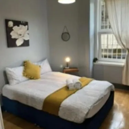 Cozy Central Flat