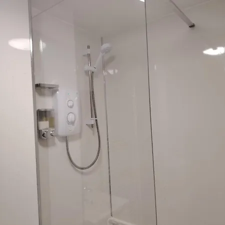 Bright Flat - Center Eb7 Apartment