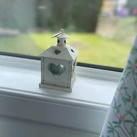 2 Bedrooms In Near Center Apartman