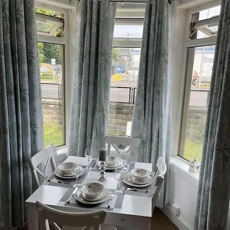 2 Bedrooms In Near Center Apartment