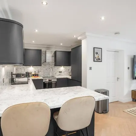 Modern 2 Bed Édimbourg