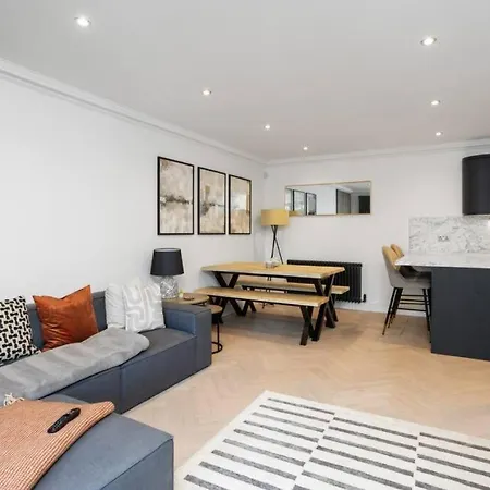 Modern 2 Bed Édimbourg