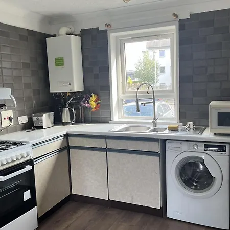아파트 1 Bedroom Near City Centre *