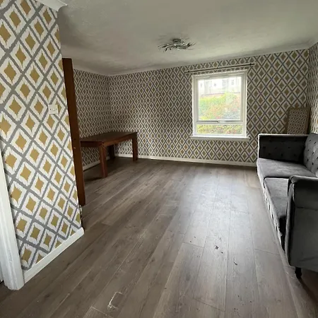 1 Bedroom Near City Centre *