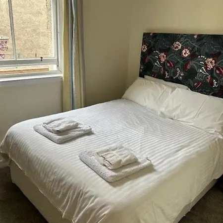 Apartamento Royal Mile Tron Square 3 Double Bedrooms Fantastic Location Parking *