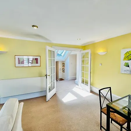 Appartamento Parliament Sq *