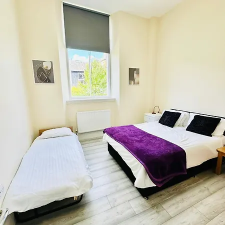 Large Flat In With Mountain Views * Édimbourg