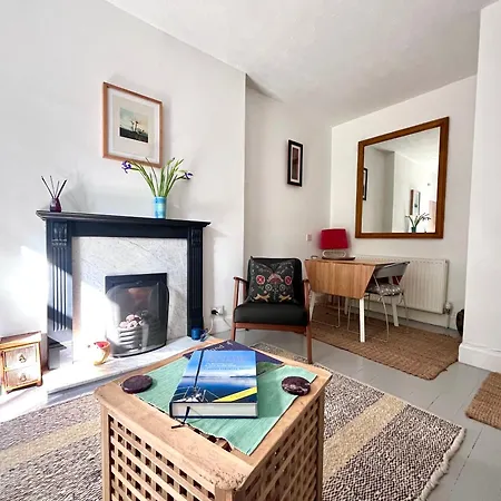 Garden Flat Apartment *