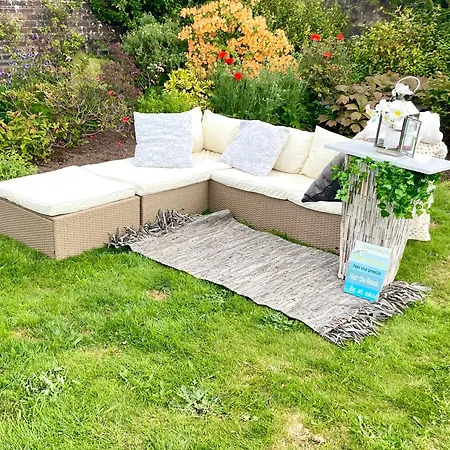 Wonderwall - Huge Garden In Luxury House - Free Parking *