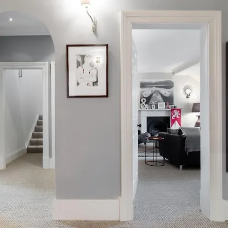 Super - Georgian Double Upper Flat With Castle Views In New Town Apartamento Edimburgo