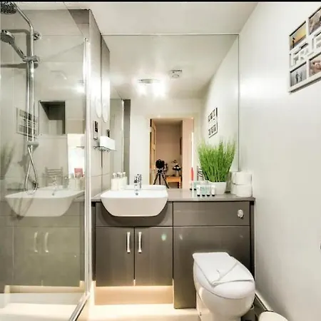 Bright & Modern Flat - Free Parking * Edimburgo