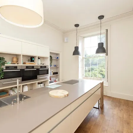 Joivy Exclusive House With Free Parking Apartament Edynburg