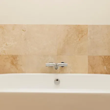 Joivy Exclusive House With Free Parking