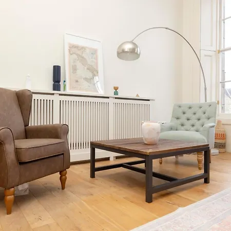 Joivy Exclusive House With Free Parking Apartment