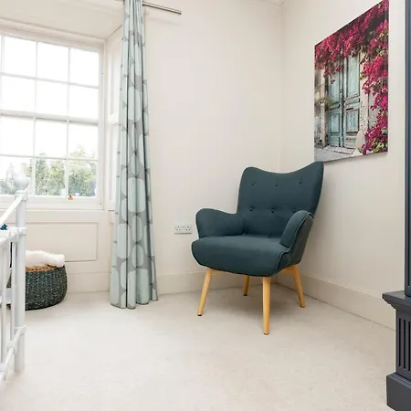 Joivy Exclusive House With Free Parking Apartment