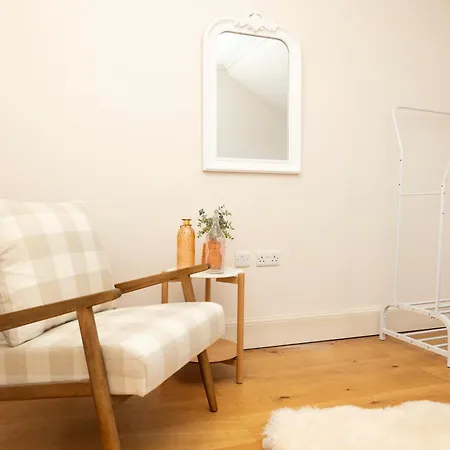 Joivy Exclusive House With Free Parking