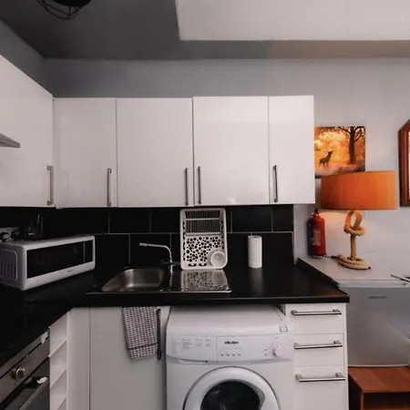 Warm & Welcoming By Meadows - City Centre 10 * إدنبرة