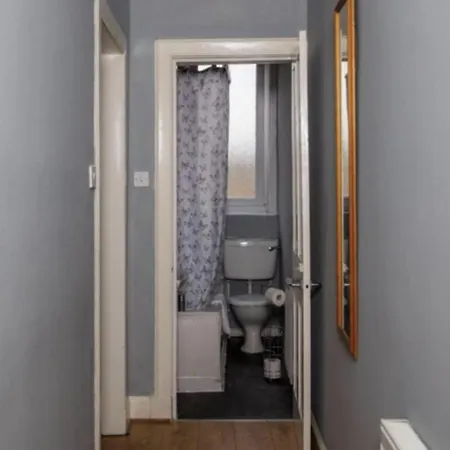 Cozy Leith דירה