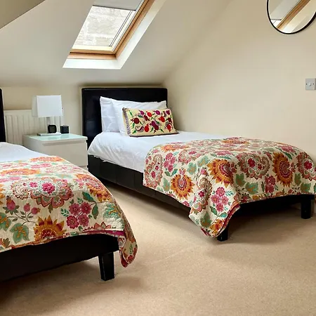 Guest house The Alba House 4*