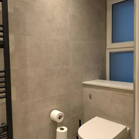 Amazing - Pleasance In The Centre Edinburgh