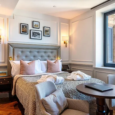 Righ Residences - George Street Aparthotel *
