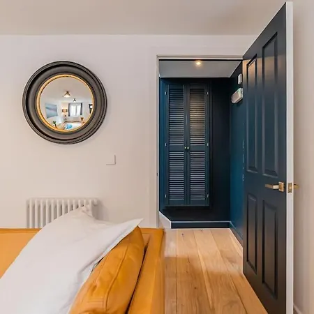 Superb Two Bedroom 2 Bathroom Morningside * אדינבורו