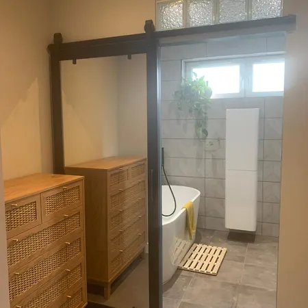 House Aurora בית אירוח