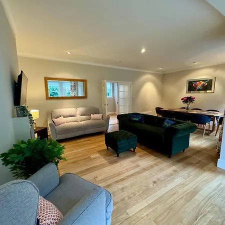 Luxury Cramond - Sleeps 10 Daire Edinburgh