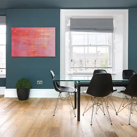 Appartement Joivy Spacious 2br Apt, Moments From West End