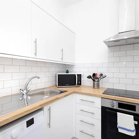 Argyl - Charming 2 Bedroom On Thistle Street Apartament