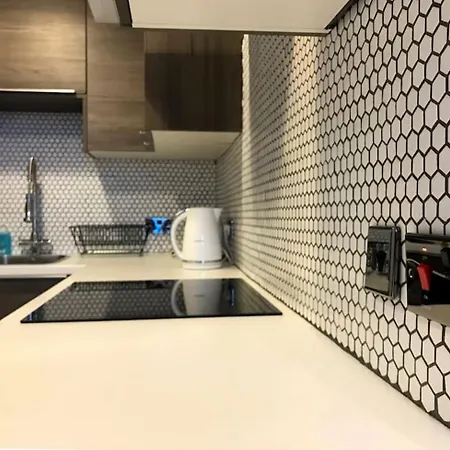 Relax In Style In Edinburghs Buzzing West End