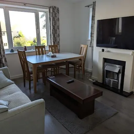 Lovely 3-bed Flat Apartment Edinburgh