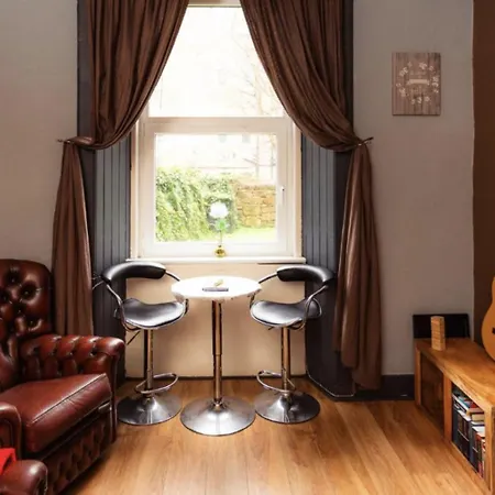 Cozy Holyrood Palace Εδιμβούργο