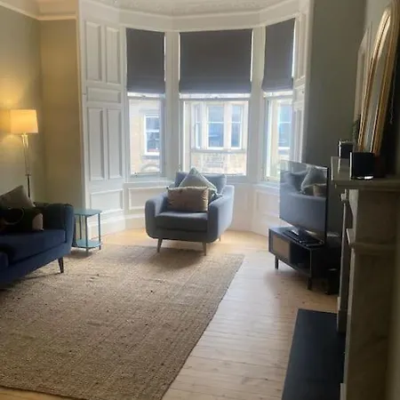 Apartment Bright 2 Bed In Bruntsfield - Centre