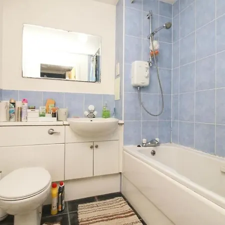 Διαμέρισμα Discover Urban Oasis-two Bedroom Flat