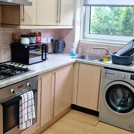 Apartment Discover Urban Oasis-two Bedroom Flat Edinburgh