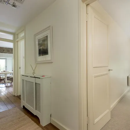 Apartment Riverside Retreat Edinburgh