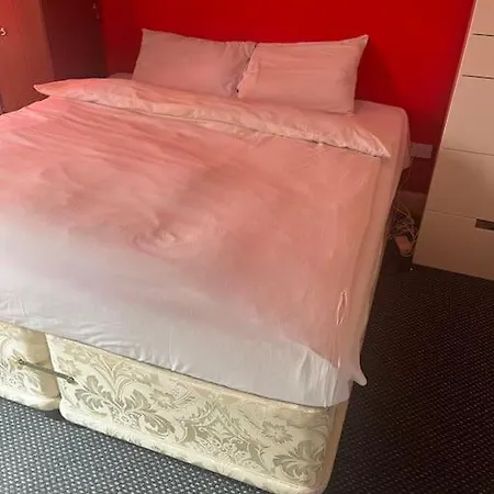 1 Bedroom Flat Apartment Edinburgh