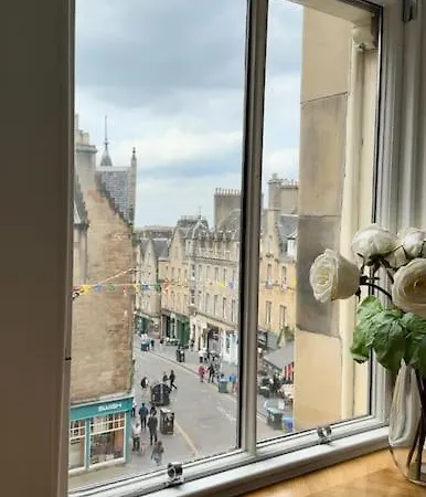 Apartment A Luxurious Wee Retreat On The Royal Mile Old Town Edinburgh