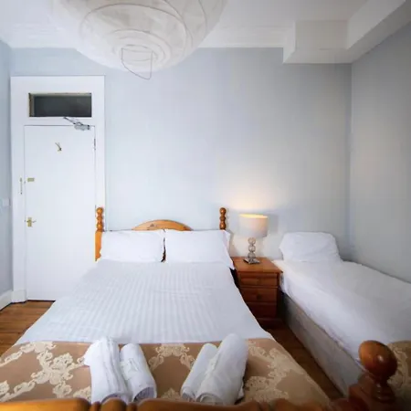 Apartamento Comfortable And Spacious Retreat By The Meadows!