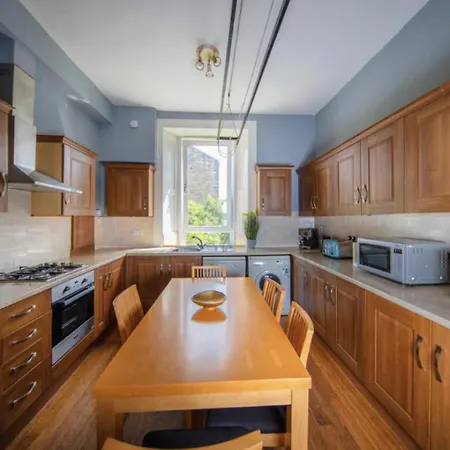 公寓 Comfortable And Spacious Retreat By The Meadows! 爱丁堡